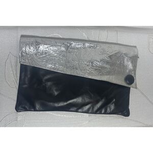 Vintage 80s Noble Handbags Inc. Black & Metallic Silver Leather Clutch